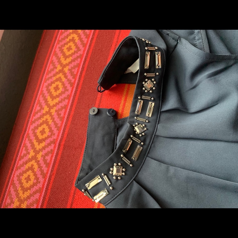 Jeweled Blouse - Picture 4 of 5
